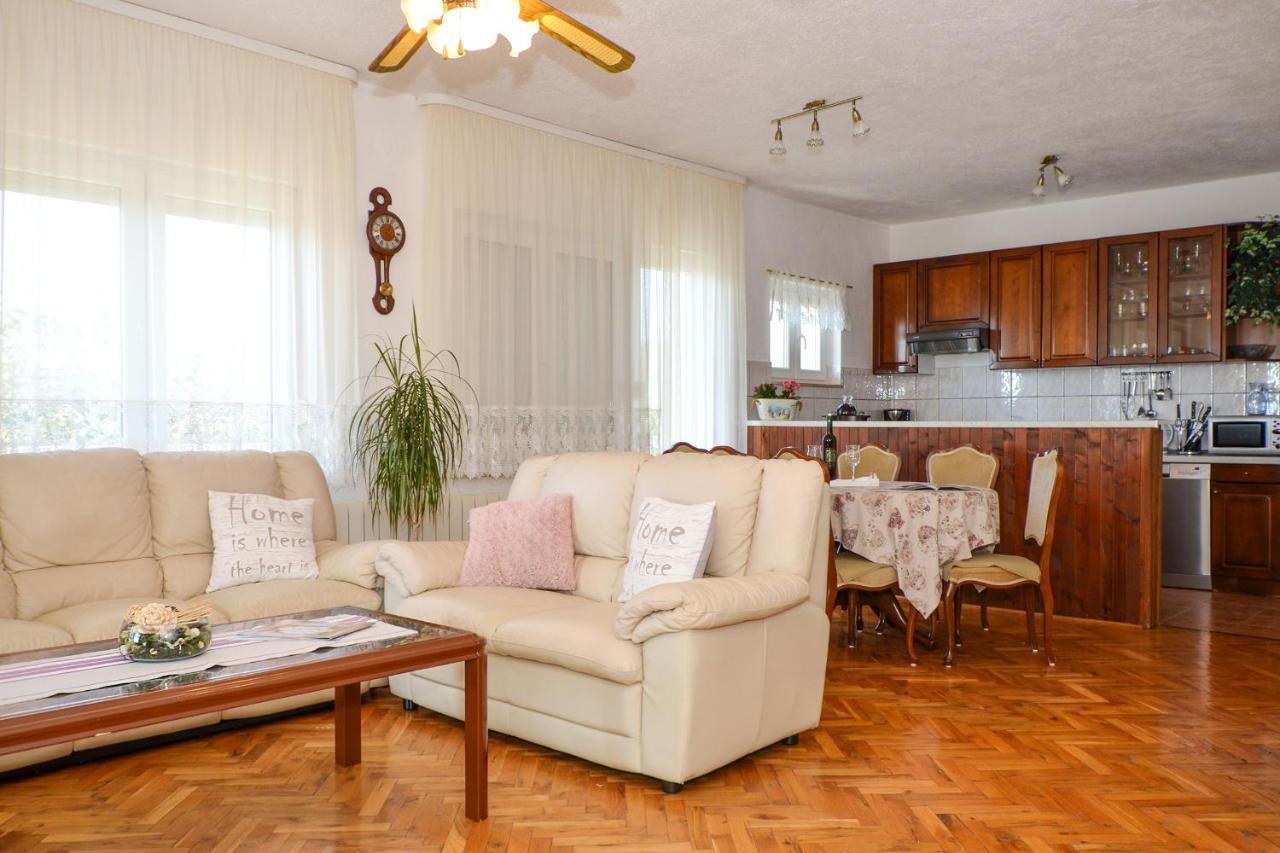 Apartment Una Seget Vranjica Exteriér fotografie