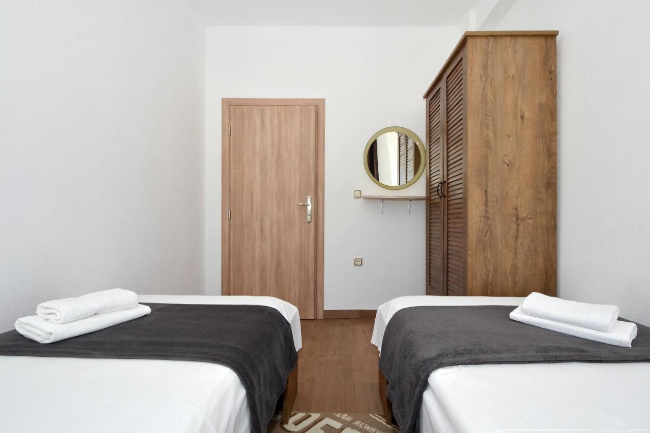Apartment Una Seget Vranjica Exteriér fotografie